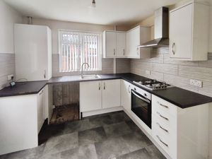 Photo 8- click for photo gallery